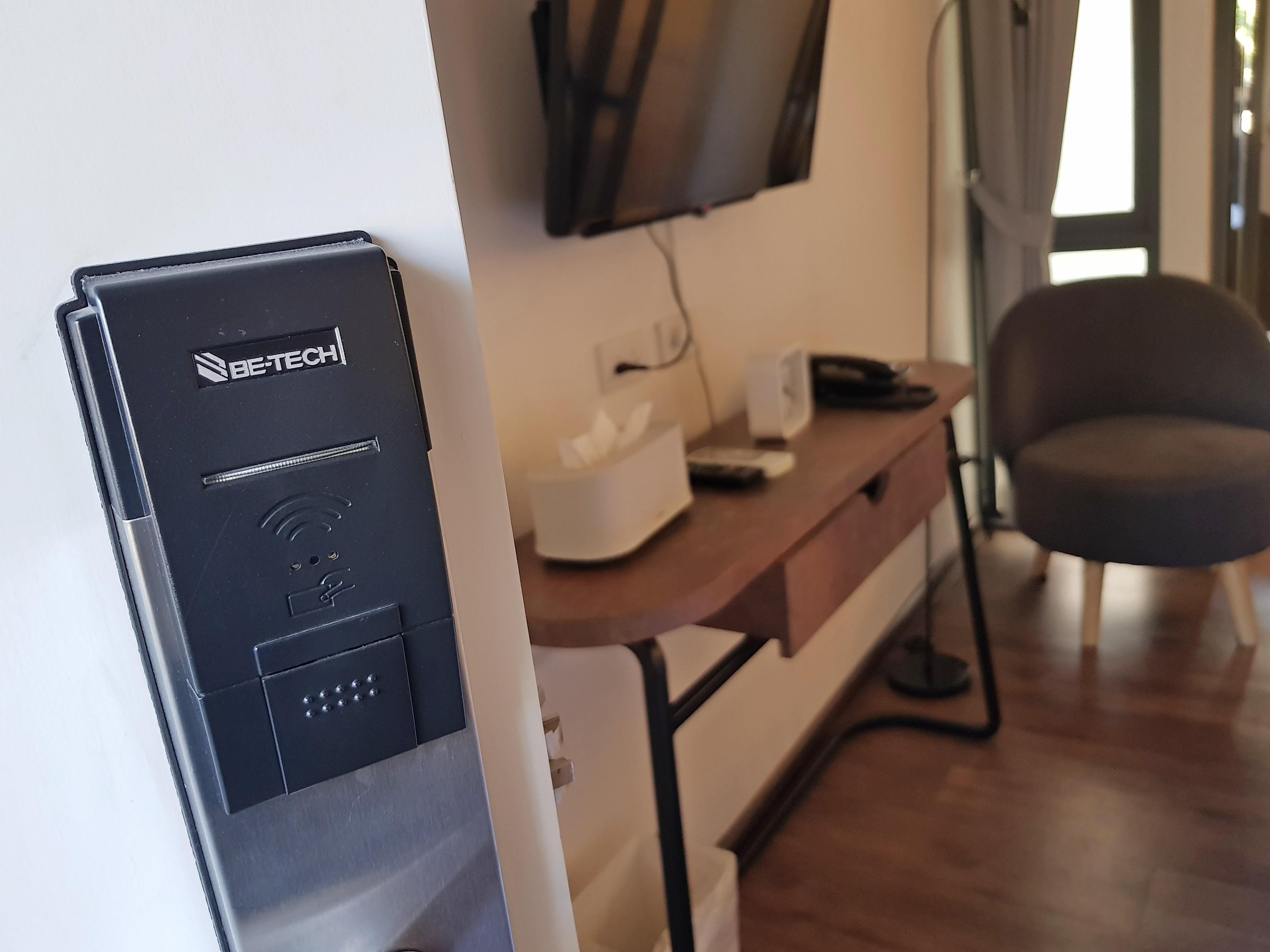 Wonderwall Hotel Csiangmaj Kültér fotó